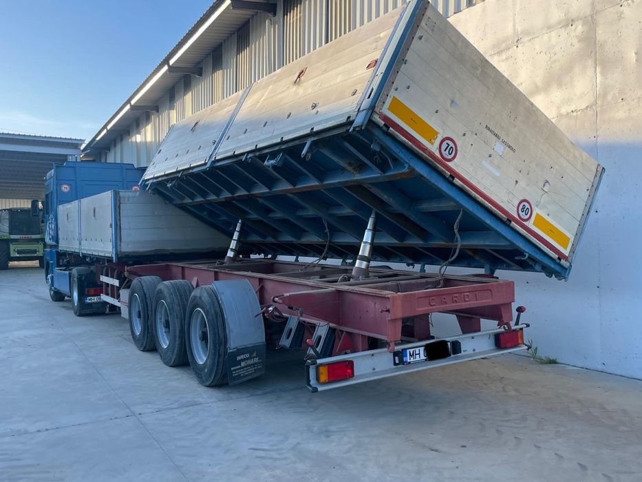 Cardi semiremorca cu obloane rabatabile pentru tractor - bena cereale