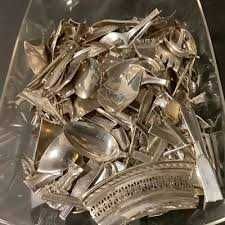 Покупаем лом столового серебра