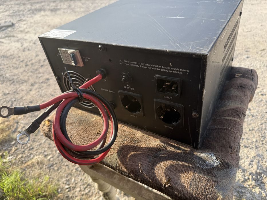 * AVT INVT 1600 инвертер напряжения 24в - 220в б/у в хорошем состоянии