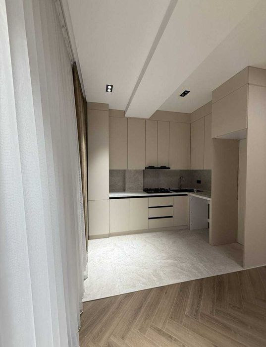 M1536 ПРОДАЕТСЯ 2/8/12 НОВОСТРОЙКА  ЖК Кох Ота  на: Ул Нурафшон
