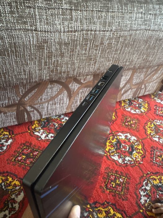 Acer Nitro V15 15.6 dyum holati ideal
