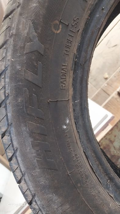 Шина 155/70 R13.