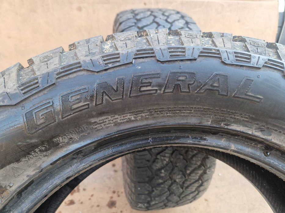 2 General R18 255/60 Всесезонни гуми  DOT1021