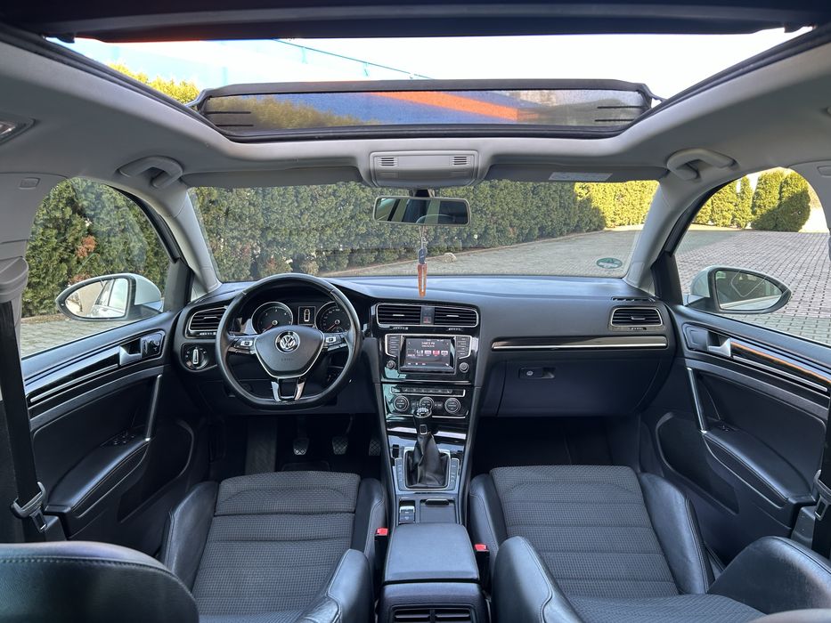 Vand Golf 7, 2015, 2.0 TDI, 150 CP, bi-xenon, pano, piele, masaj,l
