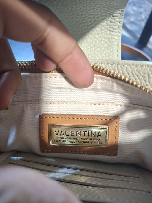 Se vinde geanta valentina