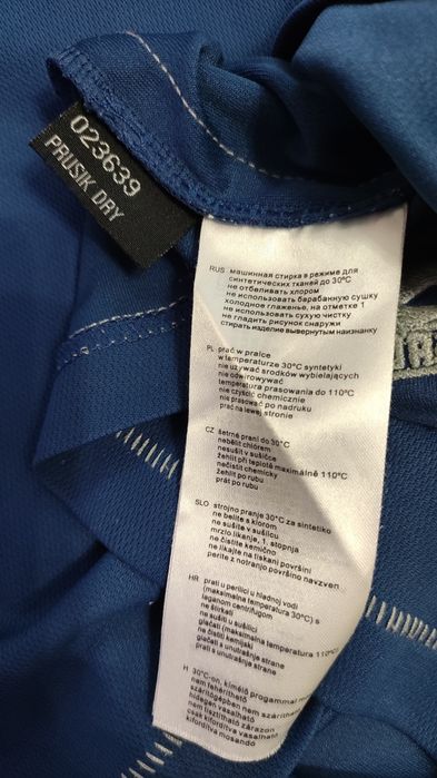 SALEWA 
 Мъжки потник 
Отлично състояние 
Размер: S