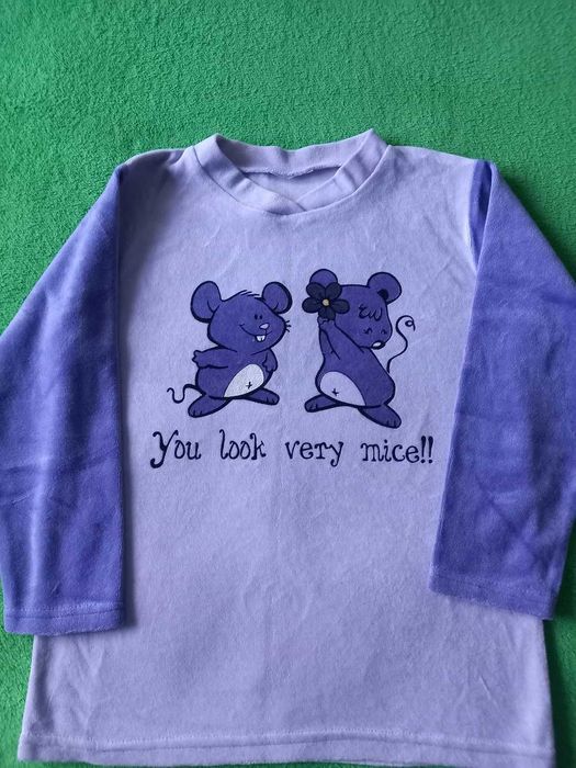 pijamale catifea impecabile 5-6 ani