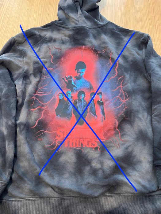 Stranger Things Sinsay, H&M- тениска, суичър, мърч, различни цени