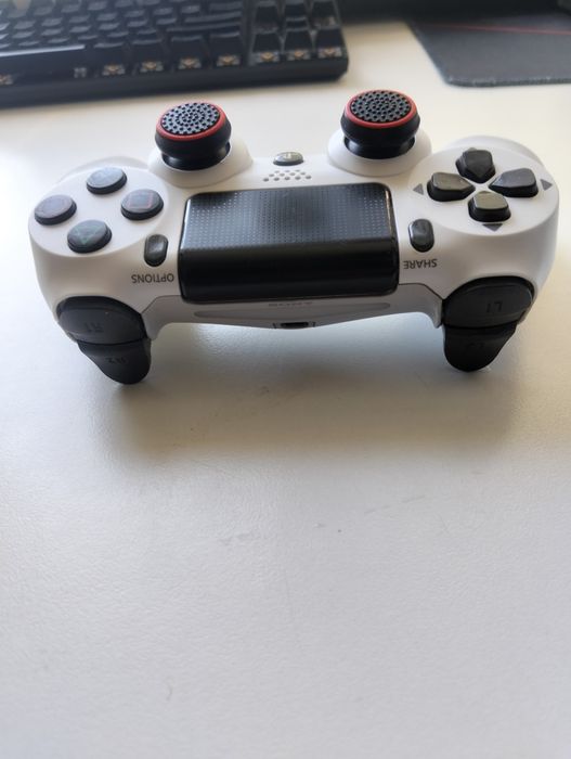 Оригинальный геймпад PS4 DualShock 4 V2 (Glacier White)