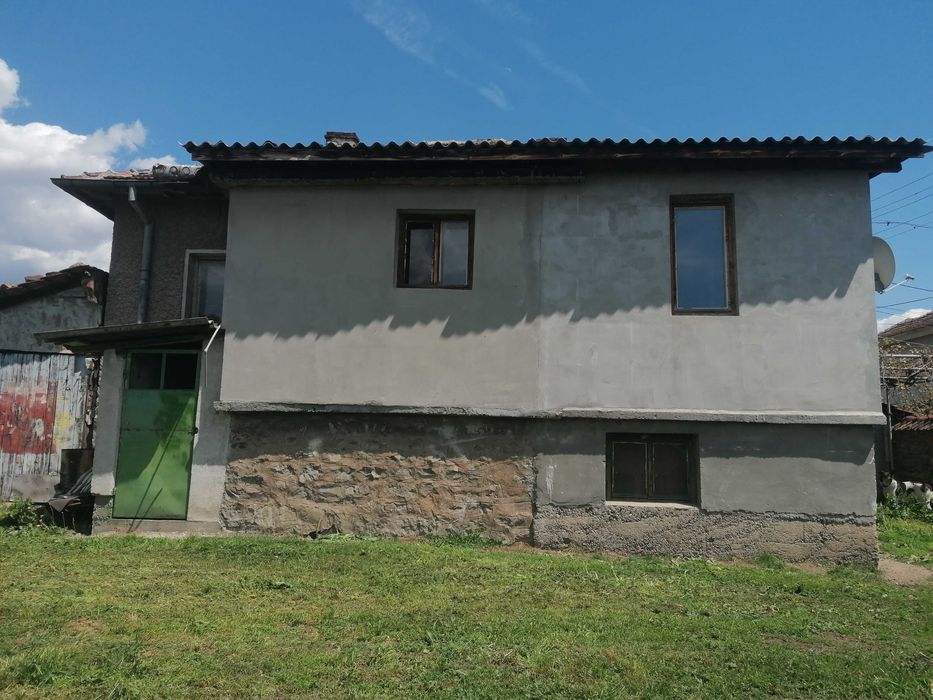 Продава се Къща в Златица - 100 кв.м за 714 €/кв.м - Снимка #4