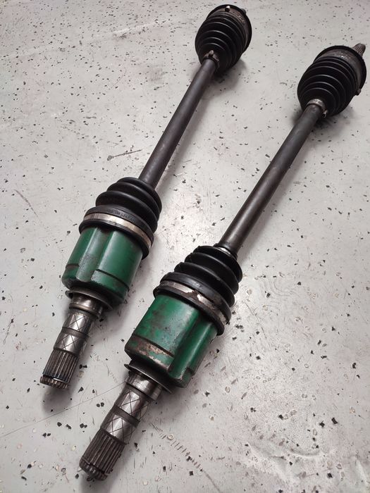 Передние привода Subaru 1992; 2002
