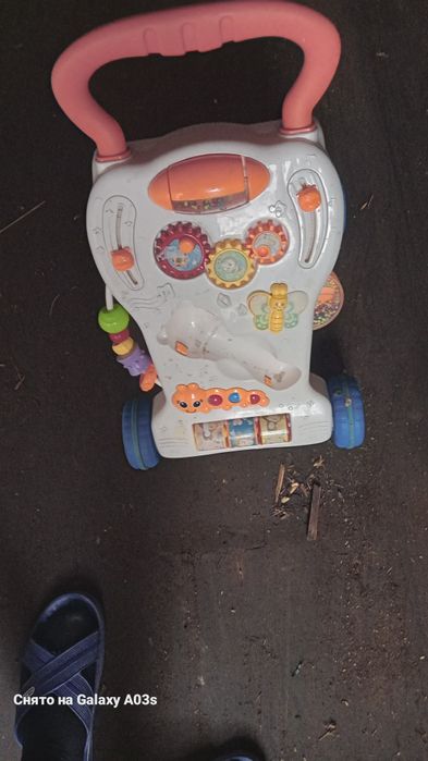 Ходунок для ребёнка