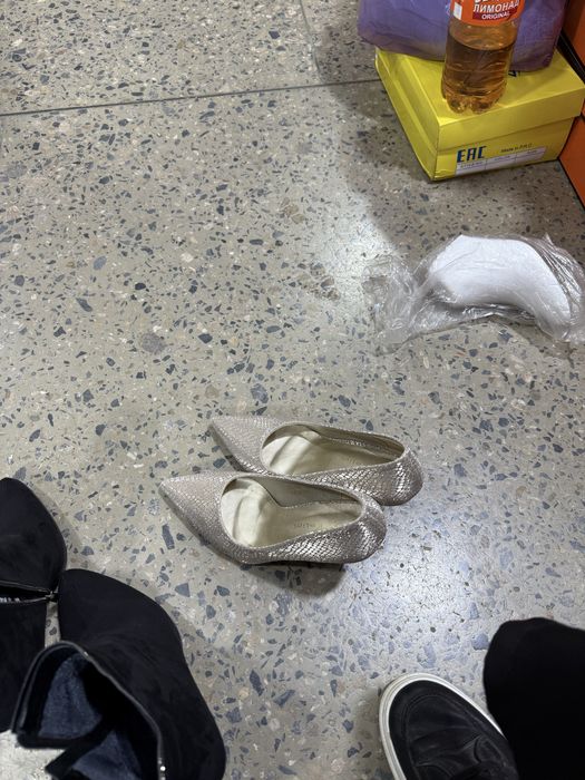 Туфли каблук  золото