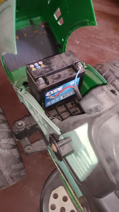 Детски трактор 12в