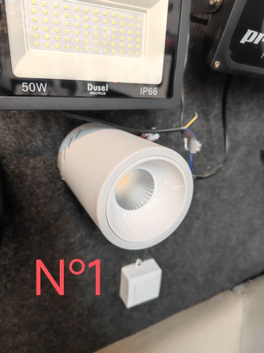 Потолочные галолены НЕ врезные в большом ассортименте