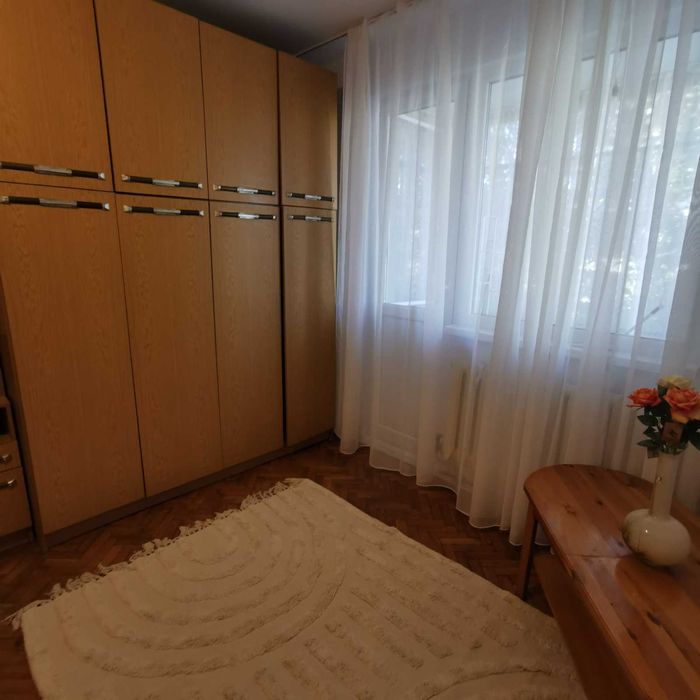 Собственик продава 4-стаен апартамент в град Плевен, 9ти квартал