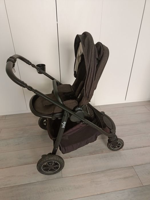 Коляска для детей Joie