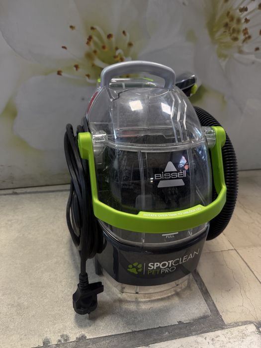 Перяща прахосмукачка Bissell SpotClean Pet Pro