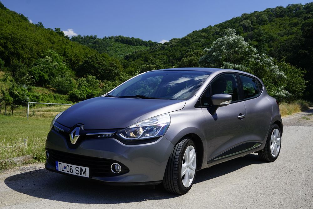 RENAULT Clio 2016