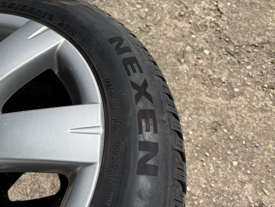 Продавам 16" лети джанти със зимни гуми за VAG - 205/55R16 DOT 3922 5х112 ET42