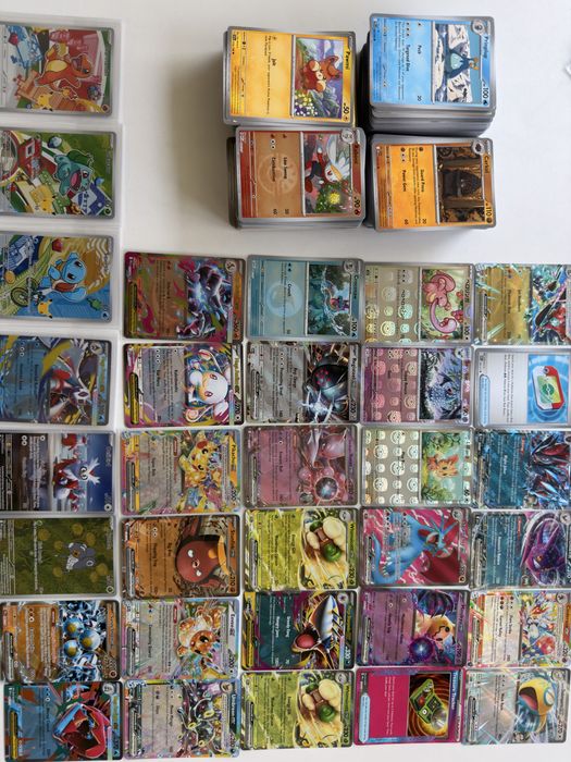 Pokemon TCG карти + байндър + аксесоари