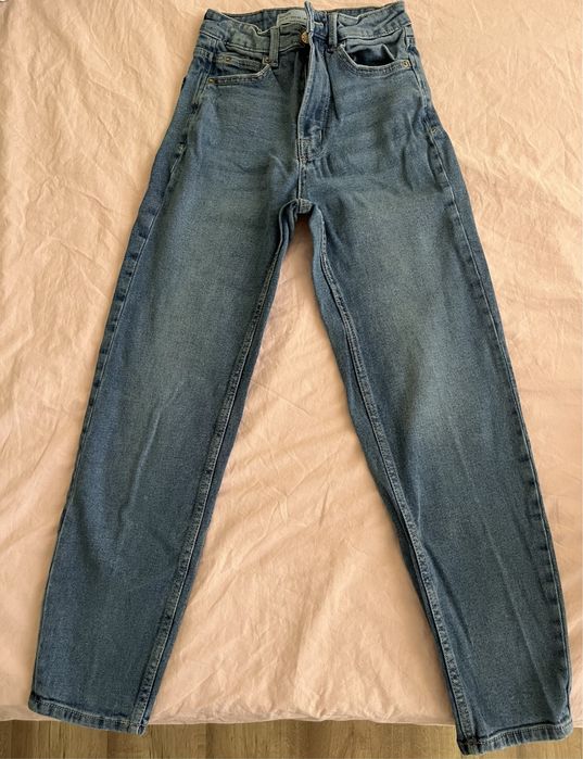 Дамски сини дънки Mom Slim Stradivarius