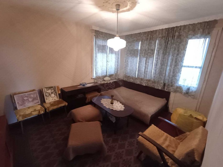 Етаж от къща в Айтос 50713