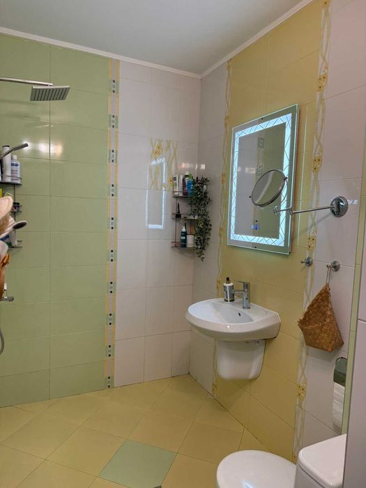 Обзаведен тристаен апартамент от собственик, гр. Пловдив, р-нт Айсберг