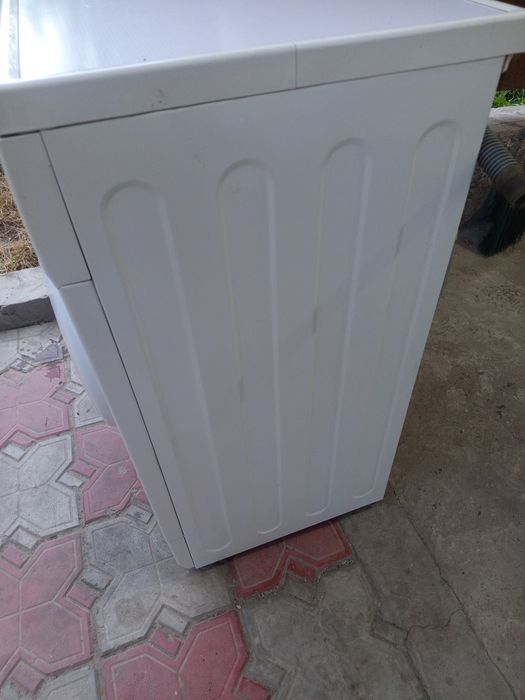 Продам стиральную машину LG