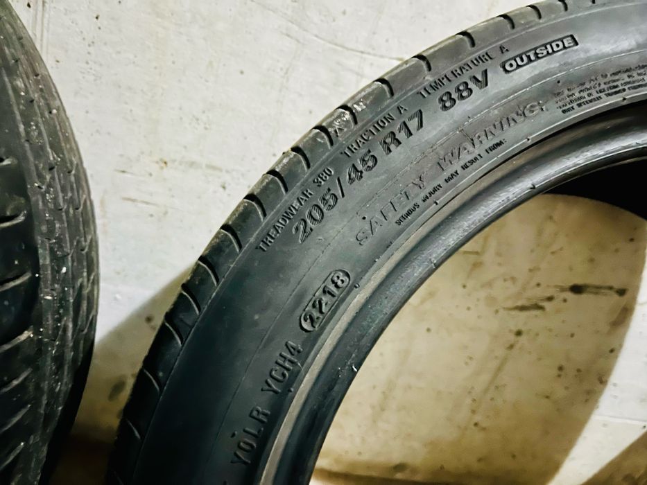 Set 4 anvelope vara 205/45 R17 (2x Falken DOT 2018 + 2x Kumho XL DOT 2021)