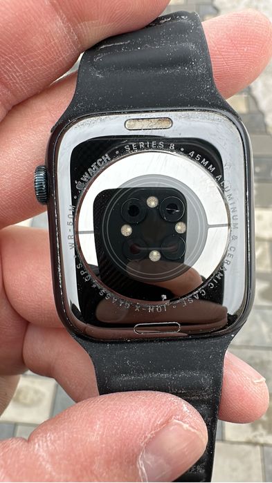 Продам Apple Watch Series 8 45мм