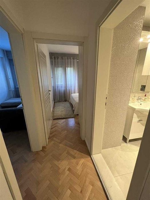 Дава се под наем Двустаен апартамент в Пловдив, Център - 63 кв.м за 239.7 € - Снимка #7