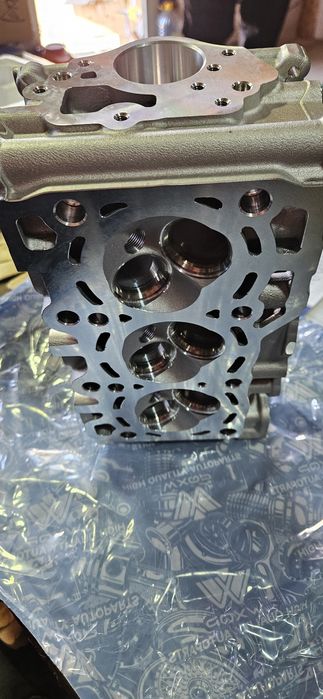 Головка блока Damas