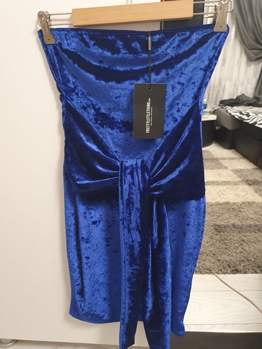 Rochie.      Noua