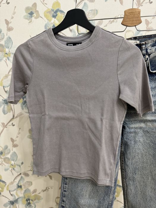 Продам кофточку новую