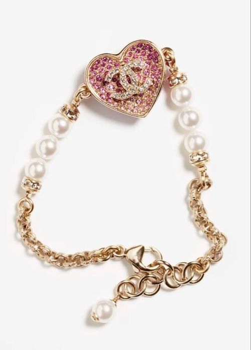 Гривна Chanel сърце