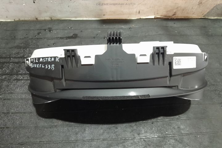 Ceasuri bord 39085721 B10XFL 39085721 B10XFL Opel Astra K