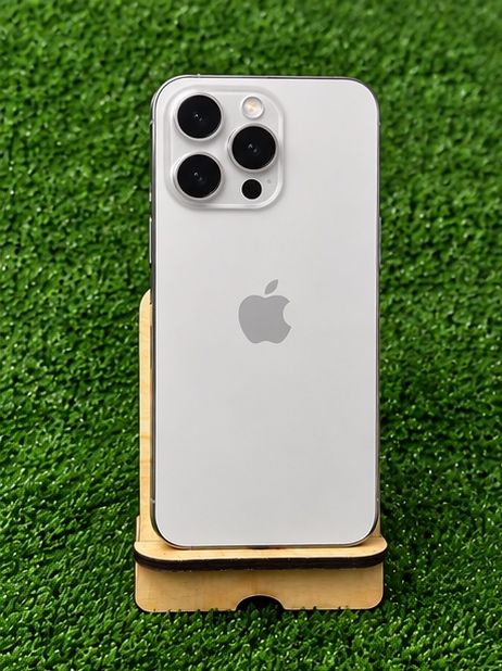 iPhone 15 pro 128 Gb