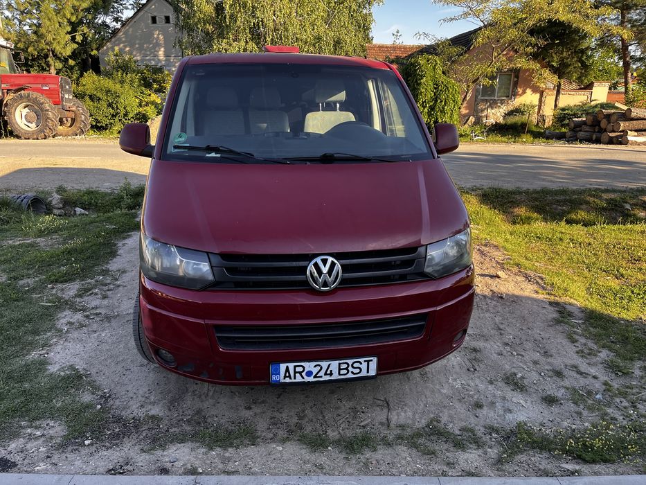 Vând microbuz T5 varianta lungă