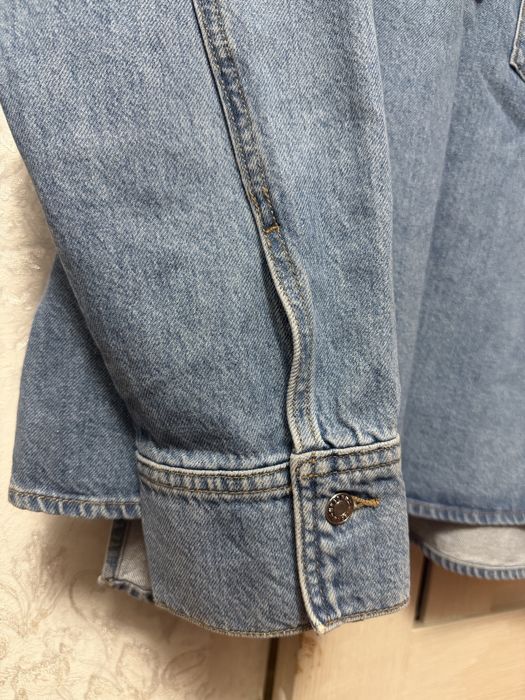 Джинсовая рубашка Манго