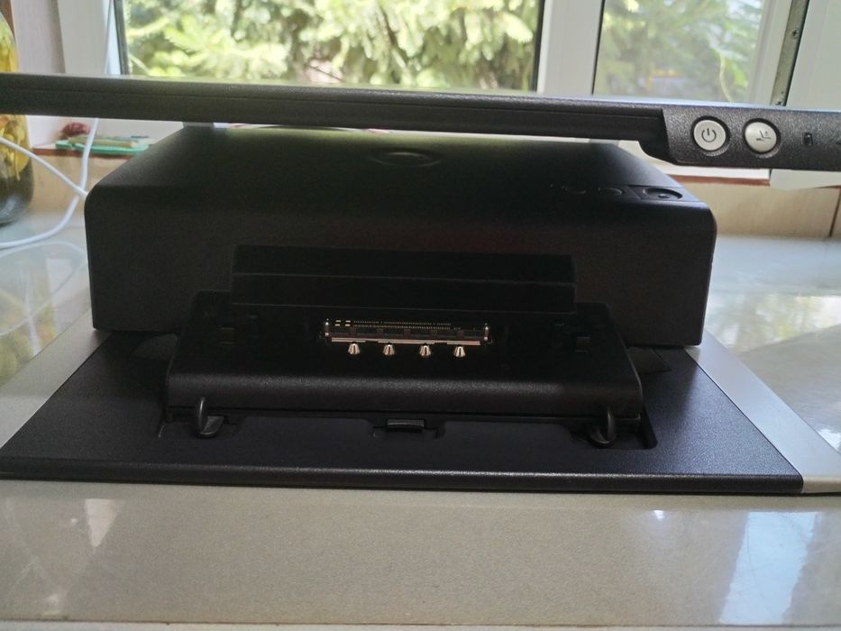 Statie replicator Dell cu suport stivuire diverse dimensiuni și hard d