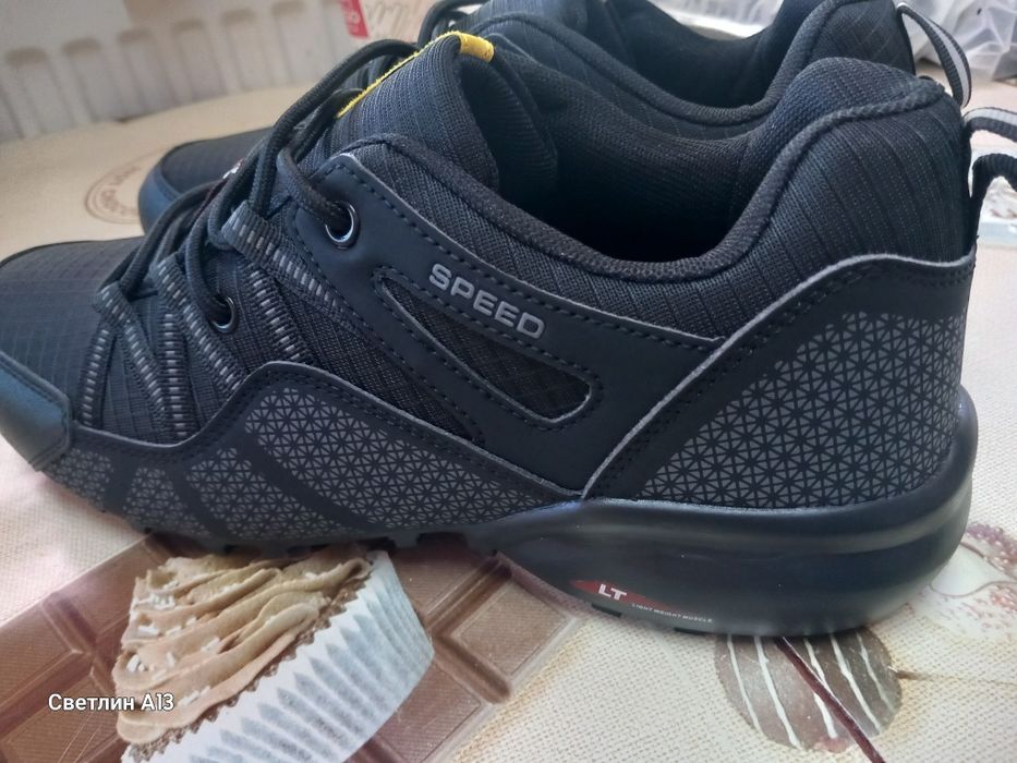 Мъжки маратонки 43