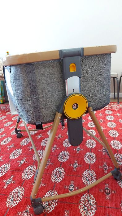 Продам детскую кроватку