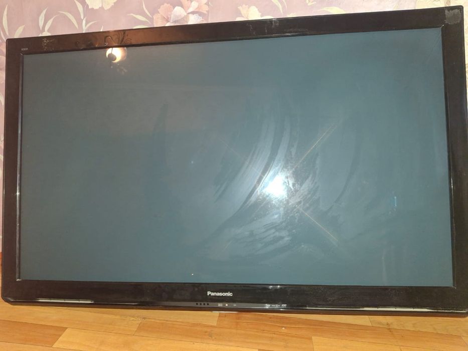 Телевизор экранның ламочкасы кеткен. 30000₸