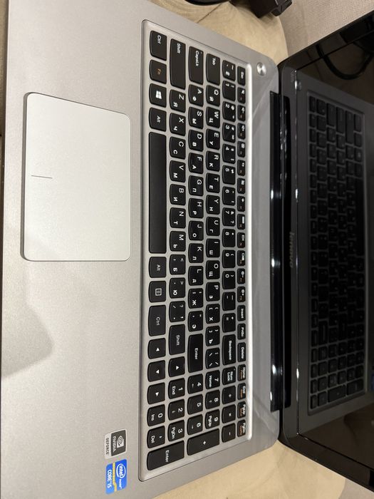 Продам ультрабук Lenovo IdeaPad