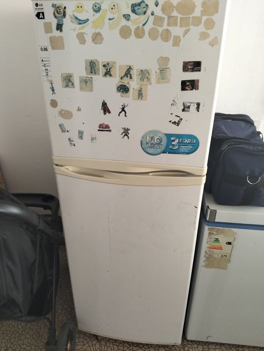 Холодильник и морозильная
