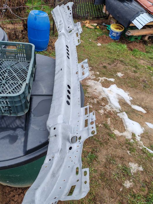 Armătură bară față T4 Caravelle