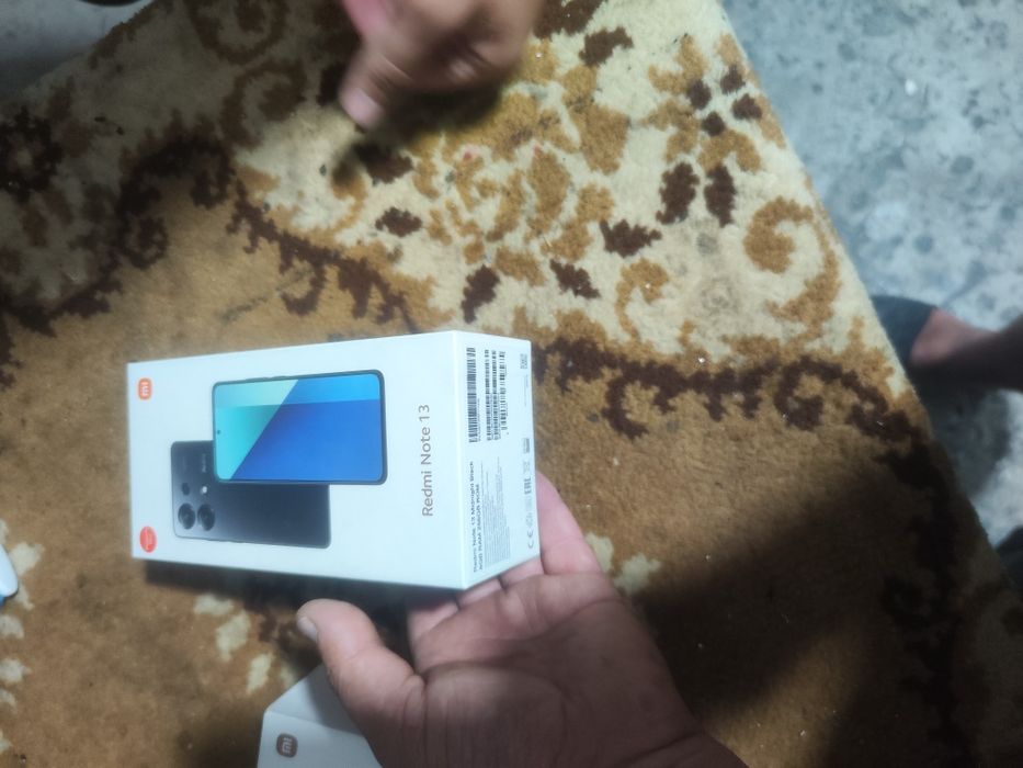 Redmi note 13 va Xiaomi 13 lite Karobkalari