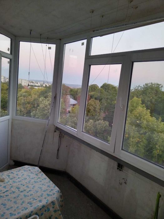 Дава се под наем Двустаен апартамент в Шумен, Център - 64 кв.м за 306 € - Снимка #4