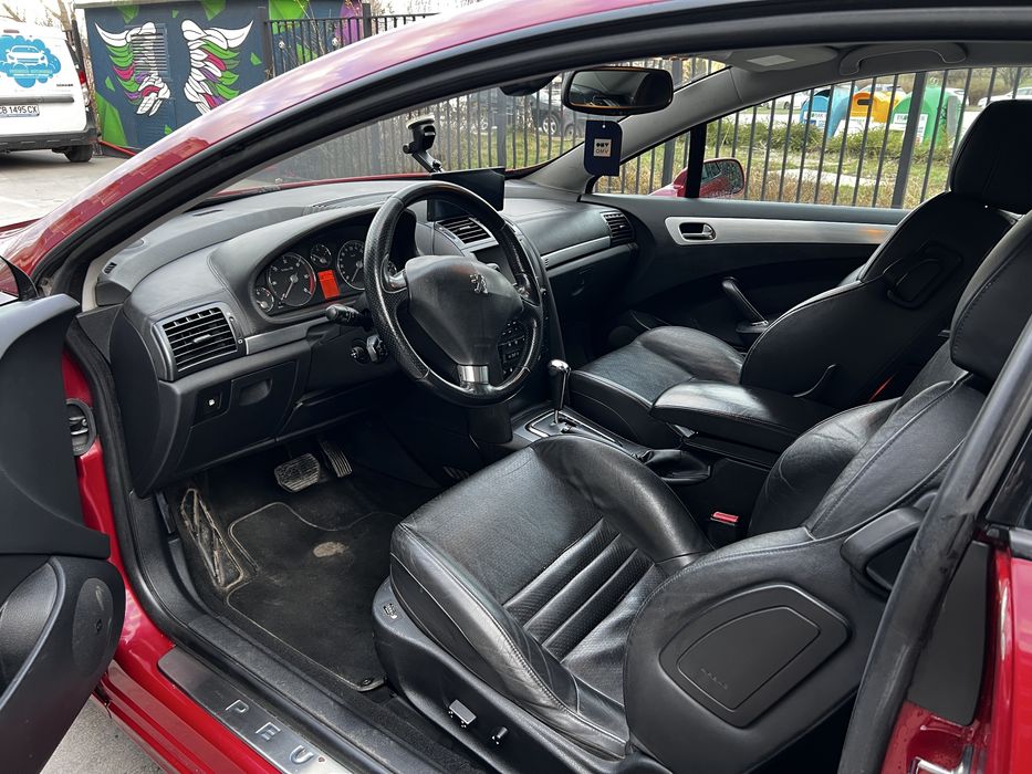 Продавам Peugeot 407 coupe